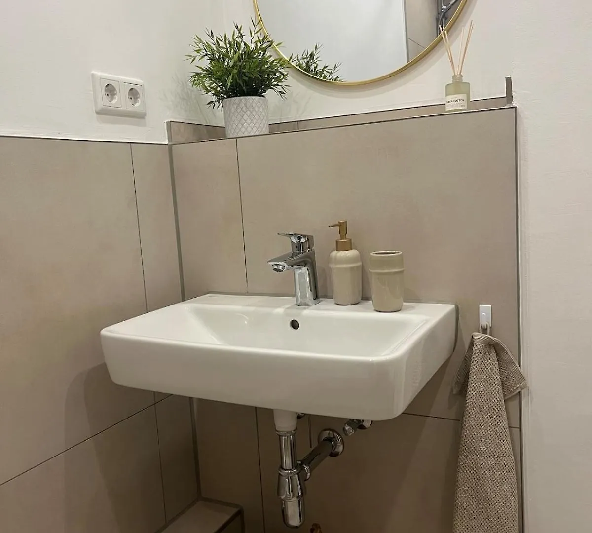 Modern Apartment - Am See Ганновер